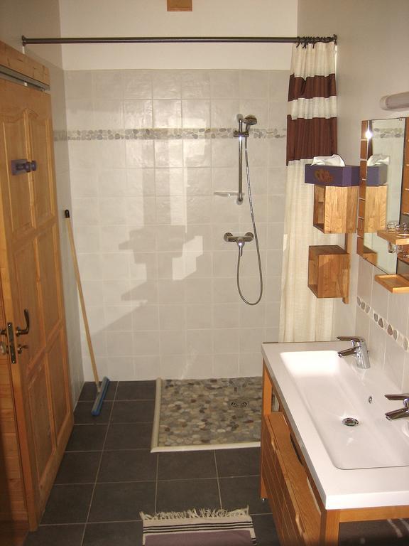 Chambres d'Hôtes la Pierre d'Oran LʼArgentière-la-Bessée Extérieur photo